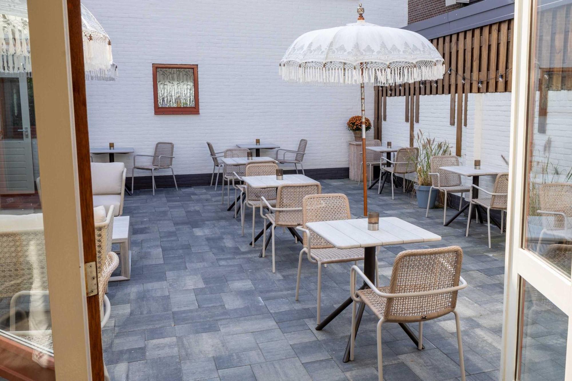 Strandhotel De Logerij Renesse Ngoại thất bức ảnh