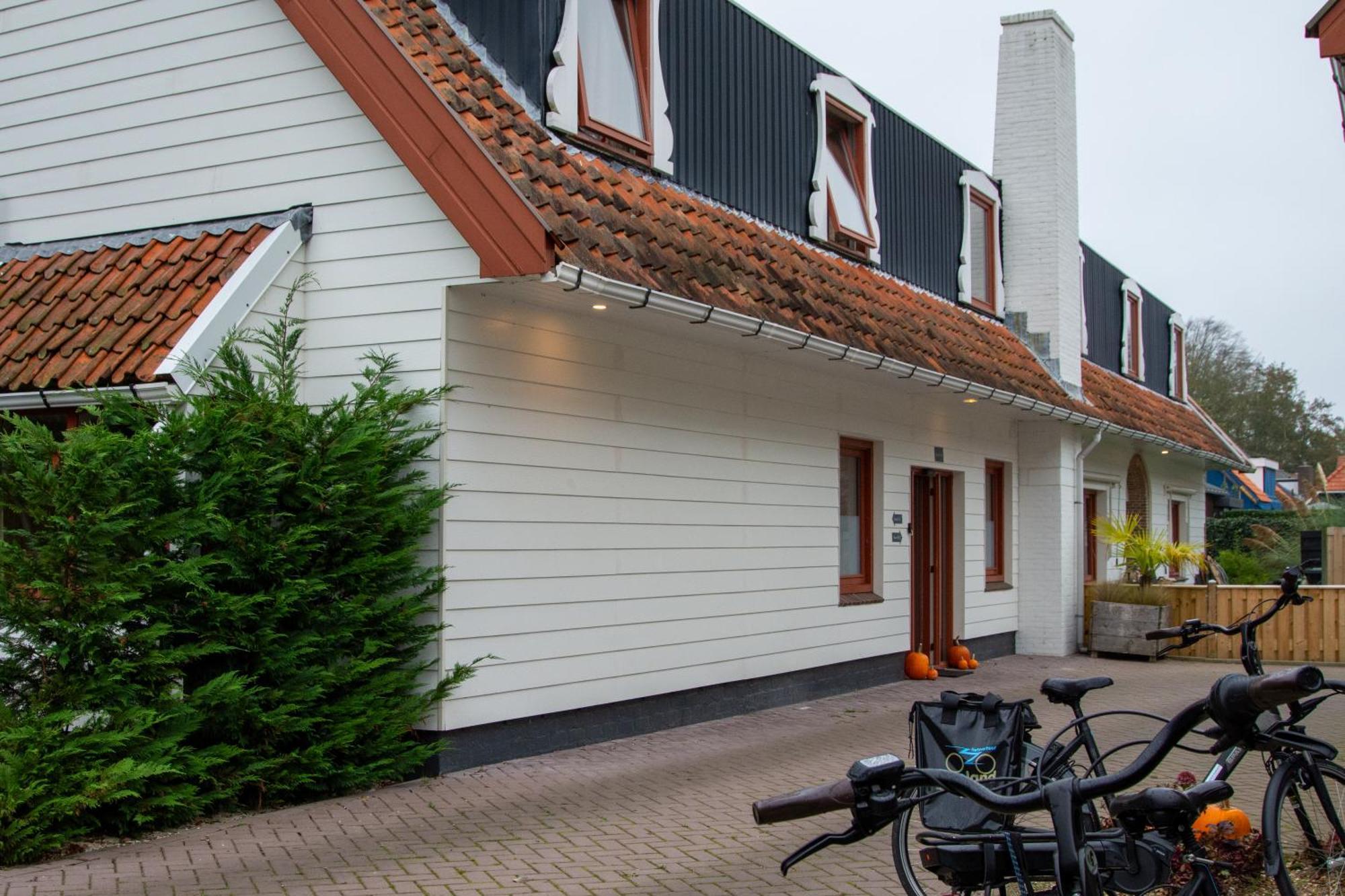 Strandhotel De Logerij Renesse Ngoại thất bức ảnh