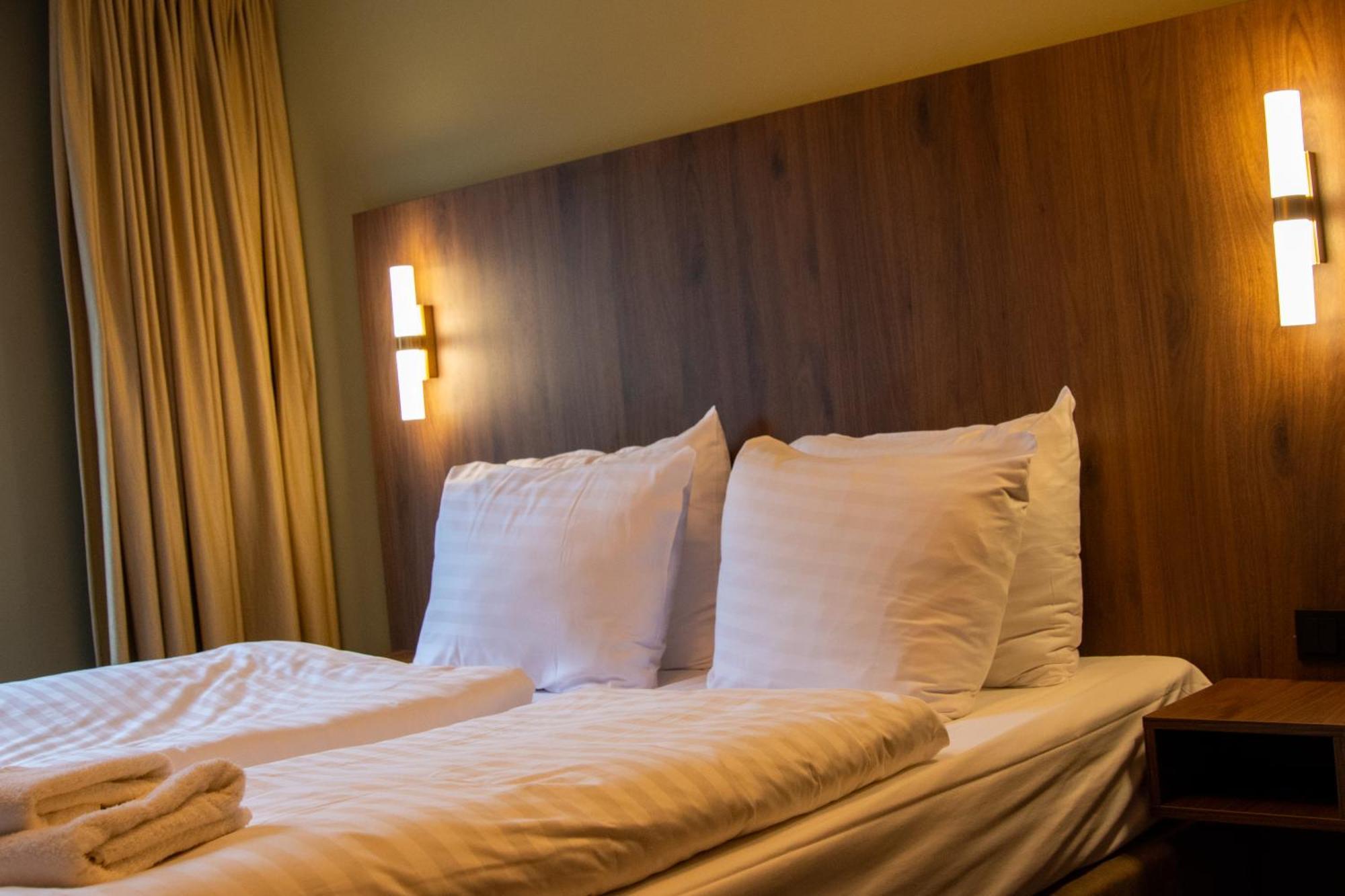 Strandhotel De Logerij Renesse Ngoại thất bức ảnh